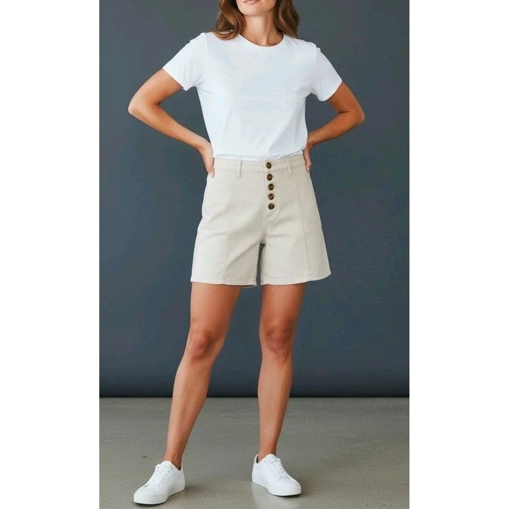 Anthropologie Pilcro Slim Boyfriend Denim Jean Shorts Cream Button Fly Sz 28 - Picture 4 of 16